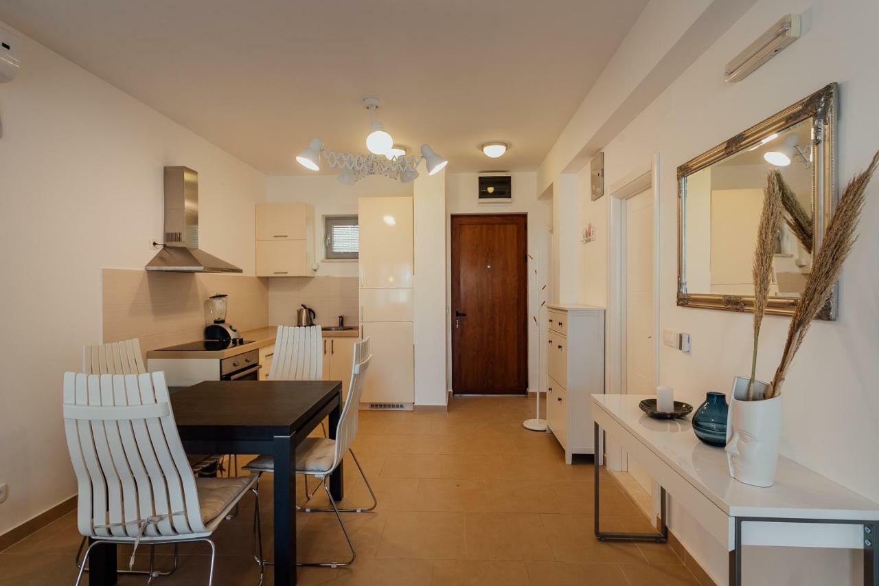 Acacia Hill A3 Apartamento Ðenovići Exterior foto