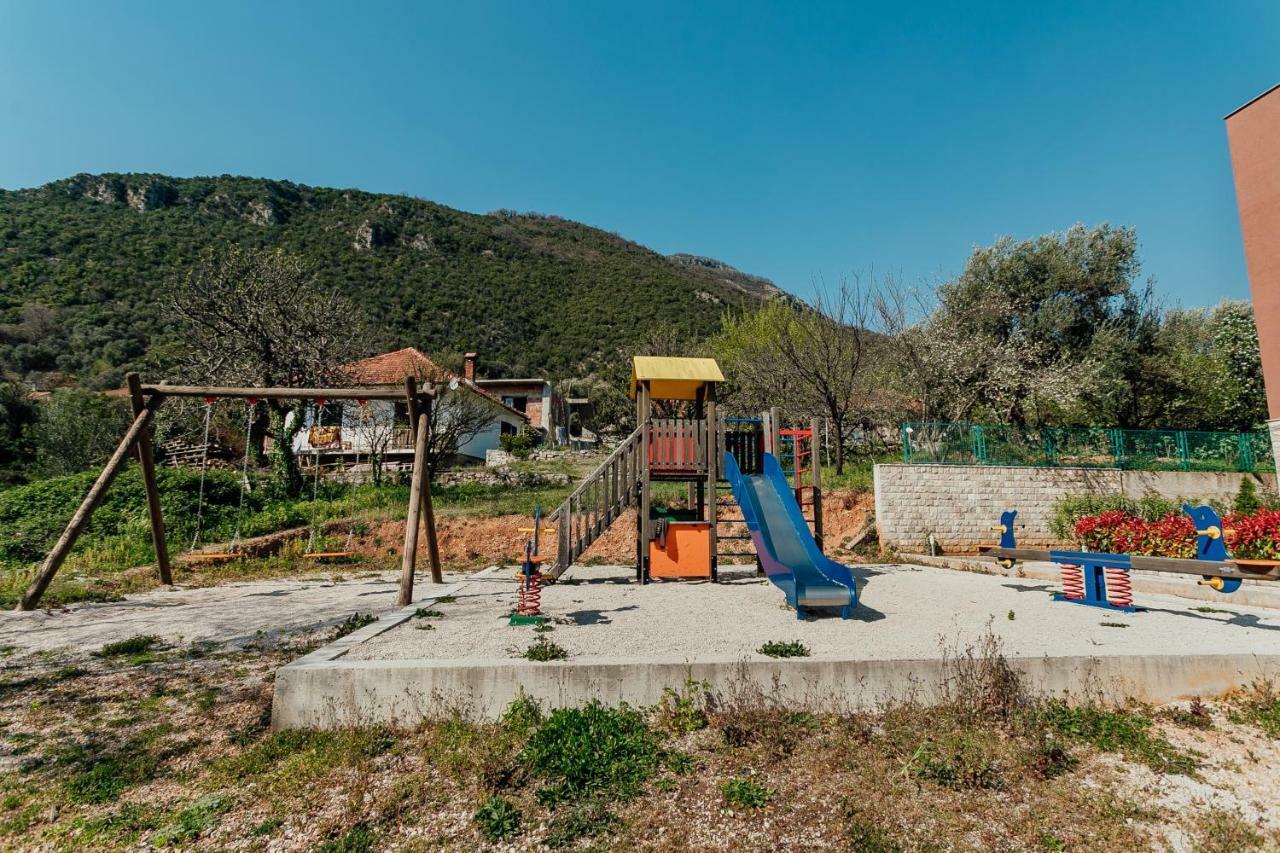 Acacia Hill A3 Apartamento Ðenovići Exterior foto