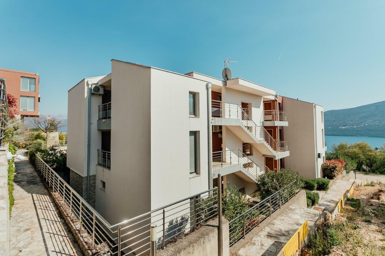 Acacia Hill A3 Apartamento Ðenovići Exterior foto